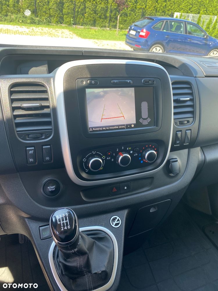 Renault Trafic - 19