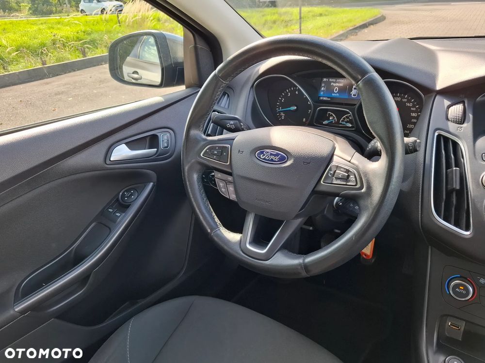 Ford Focus - 20