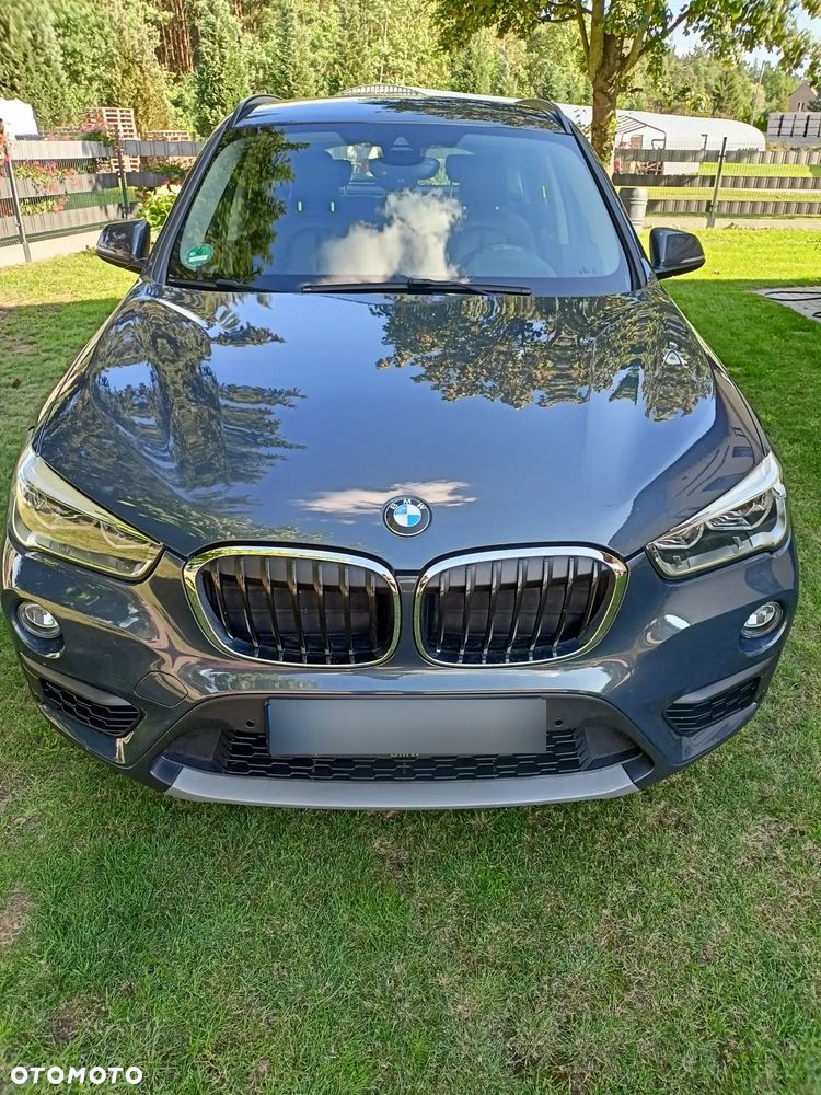 BMW X1 xDrive20i - 11