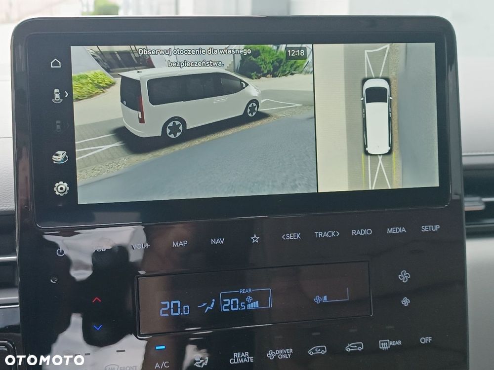 Hyundai Staria 1.6 T-GDI HEV Luxury - 22