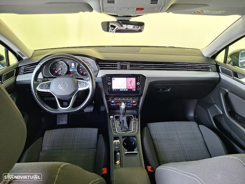 VW Passat Variant 2.0 TDI Business DSG - 6
