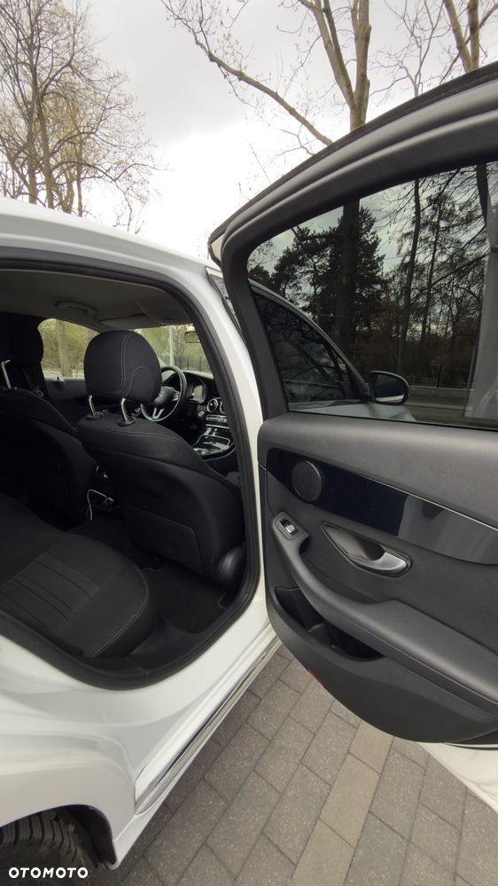 Mercedes-Benz Klasa C 160 Business Edition 9G-TRONIC - 13