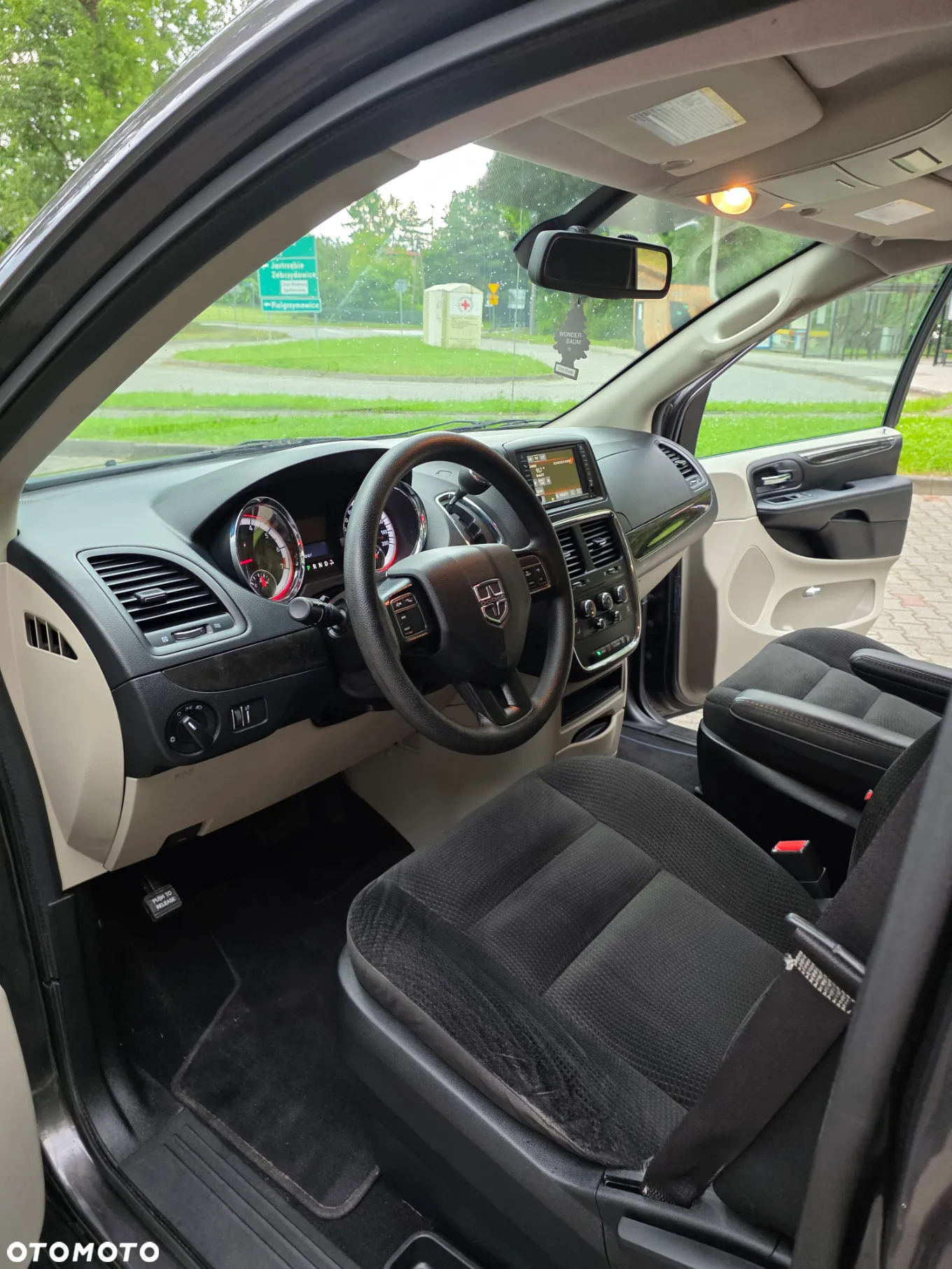 Dodge Grand Caravan 3.6 Express - 30