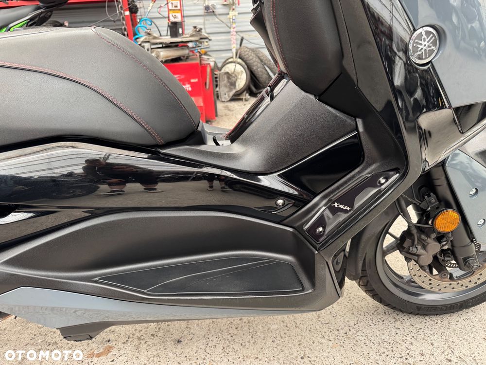 Yamaha X-max - 33