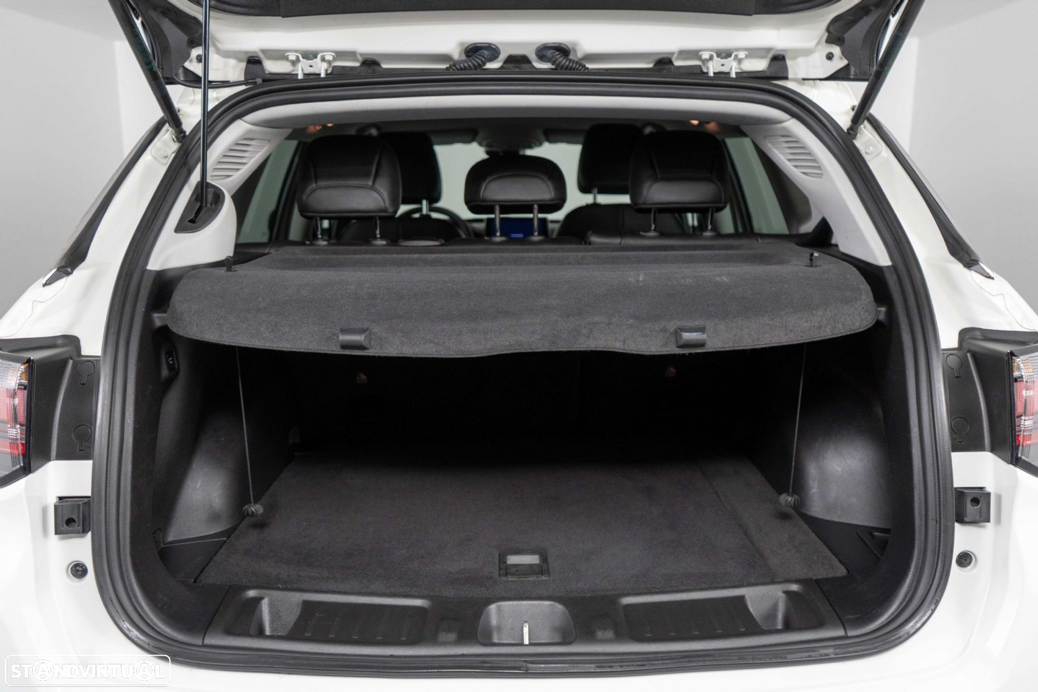 Jeep Compass 1.3 TG 4Xe Limited - 11