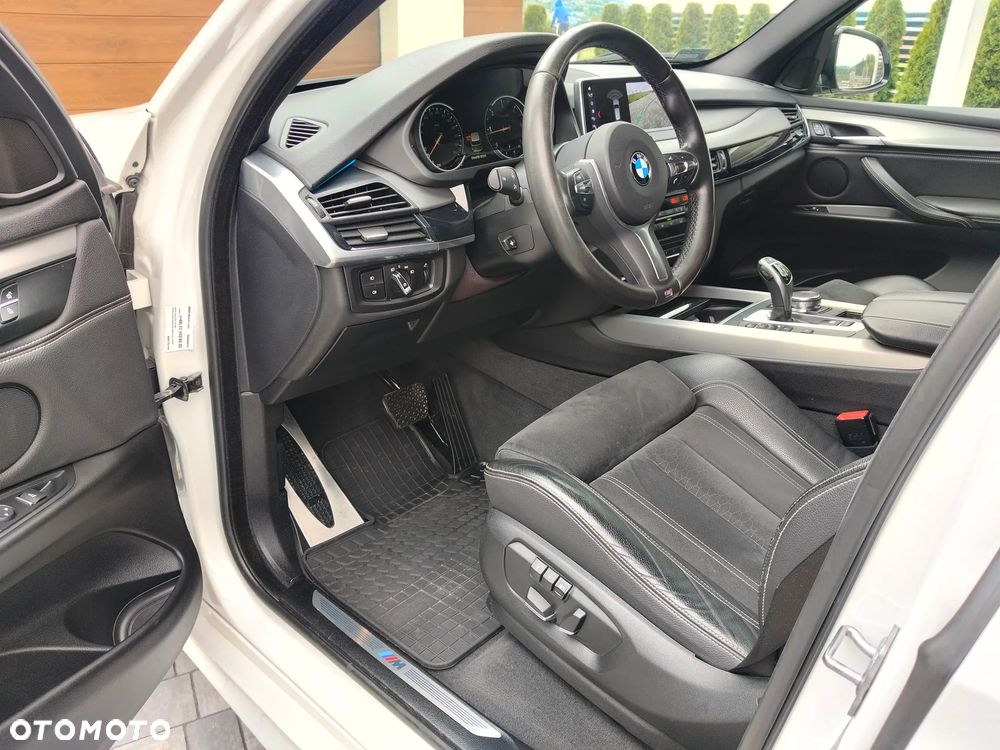 BMW X5 xDrive25d - 32