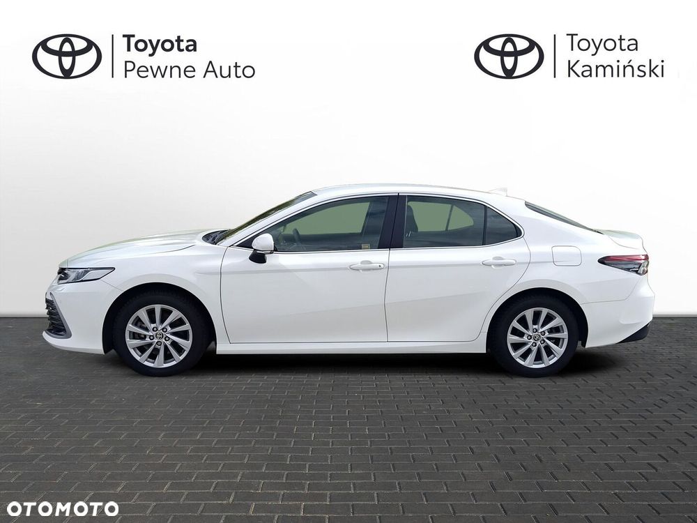 Toyota Camry 2.5 Hybrid Comfort CVT - 2