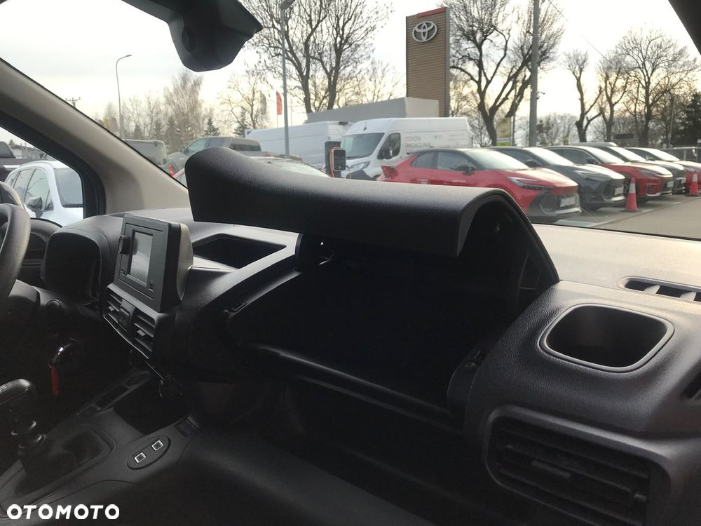 Toyota Proace City - 19