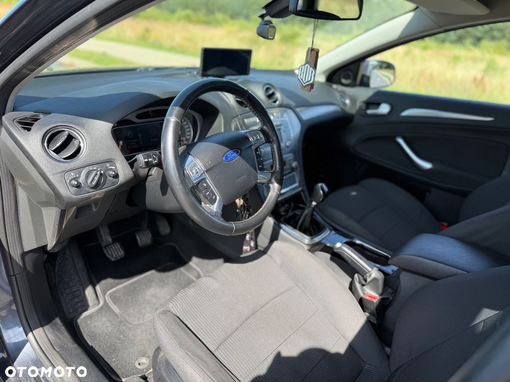 Ford Mondeo 2.0 Titanium - 9