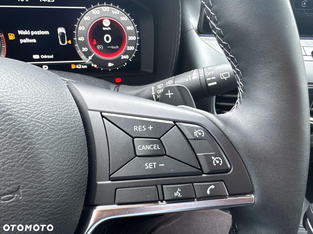 Nissan Juke 1.0 DIG-T N-Connecta DCT - 21