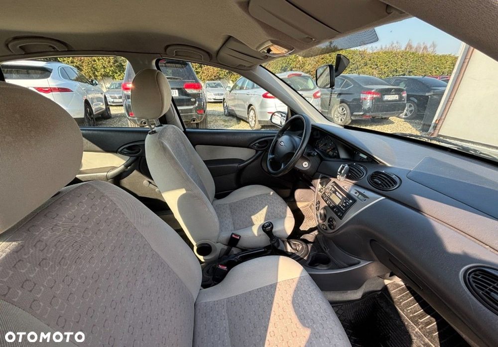 Ford Focus - 14