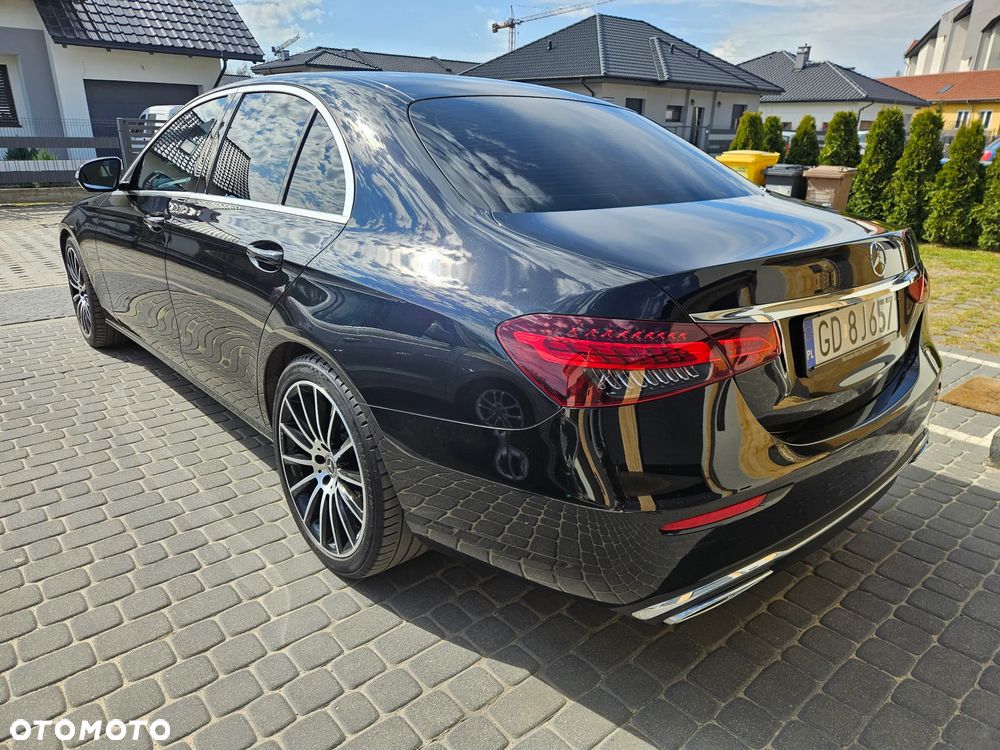 Mercedes-Benz Klasa E 220 d 9G-TRONIC Avantgarde - 4