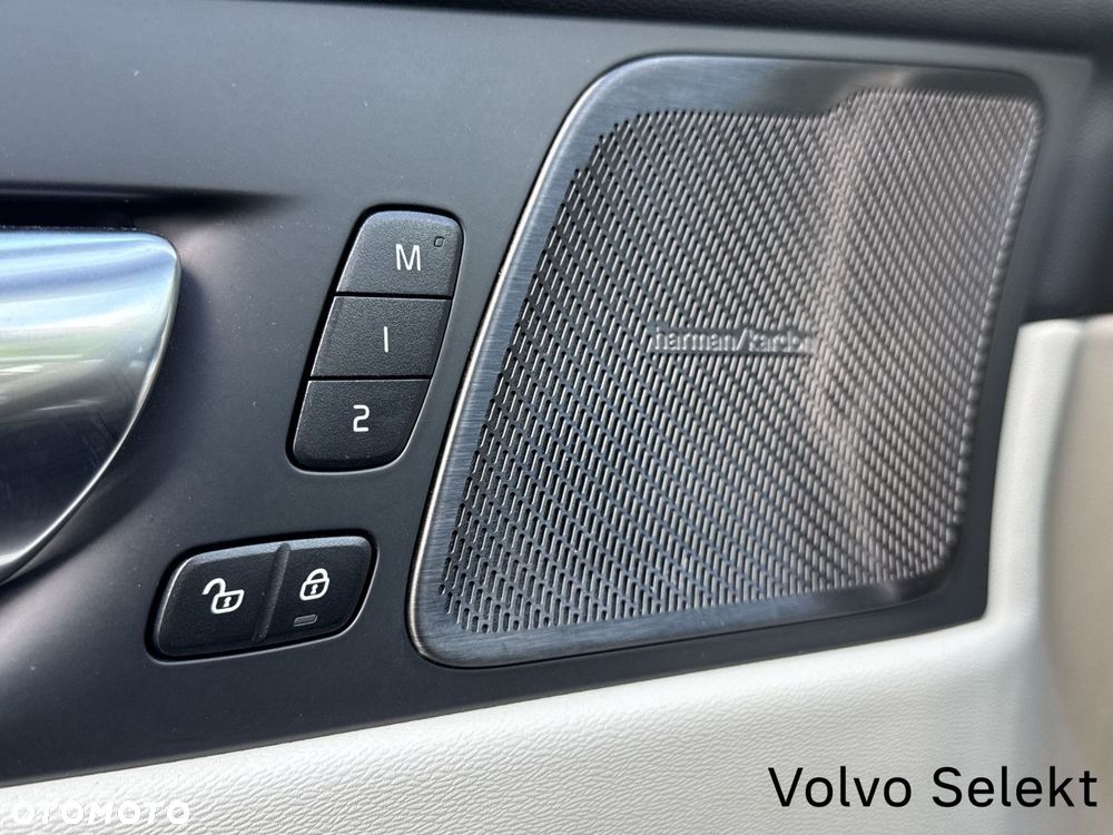 Volvo XC 60 - 26