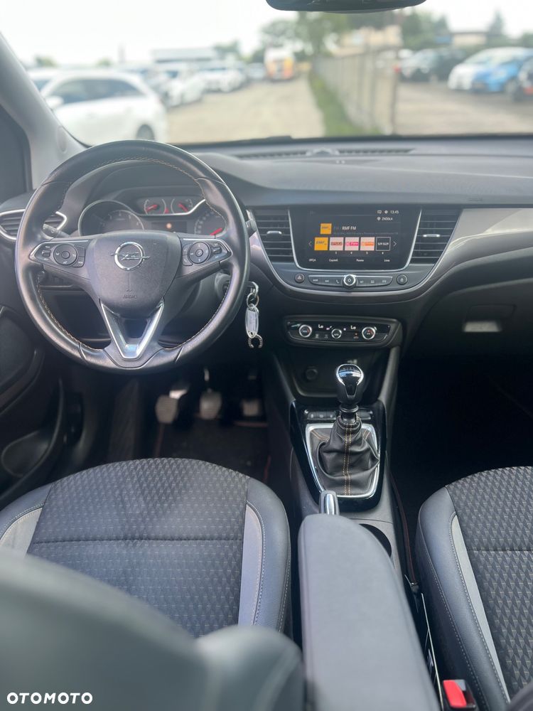 Opel Crossland X 1.2 T Eco Enjoy S&S - 9