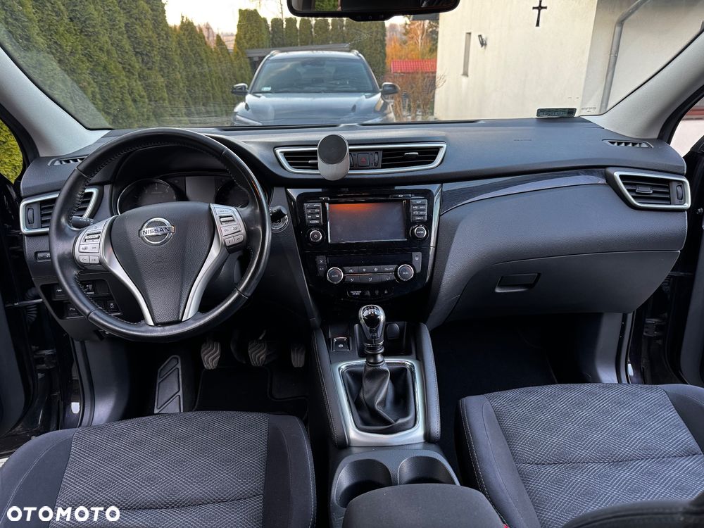 Nissan Qashqai 1.6 DIG-T N-Connecta - 20