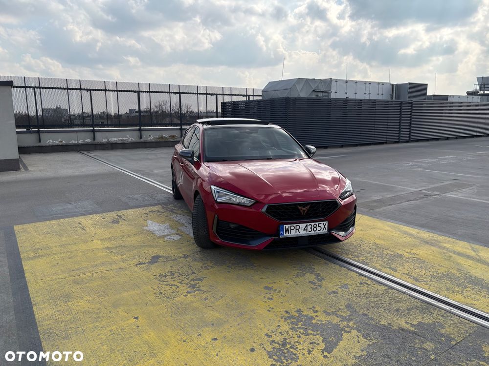 Cupra Leon 2.0 TSI VZ DSG - 4