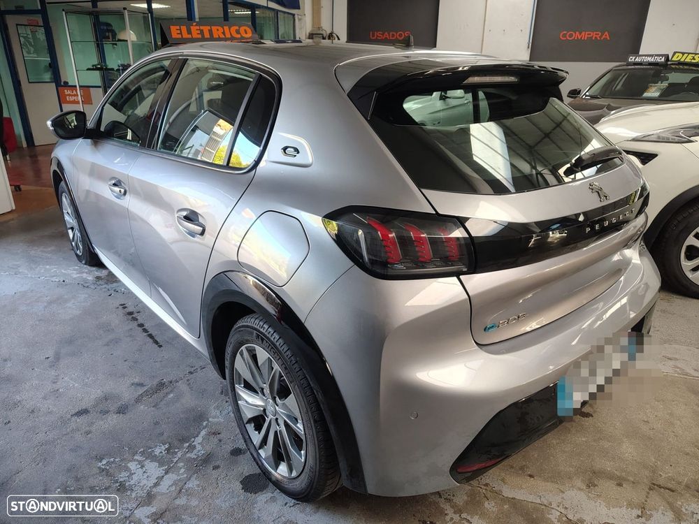 Peugeot e-208 50 kWh Allure Pack - 4