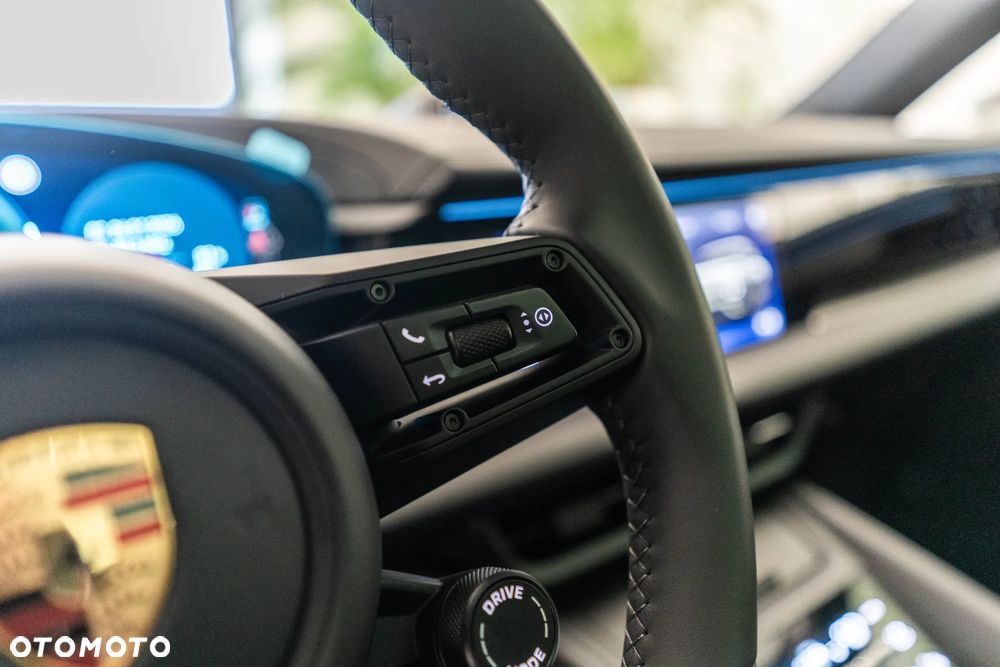 Porsche Macan GTS 100kWh - 19