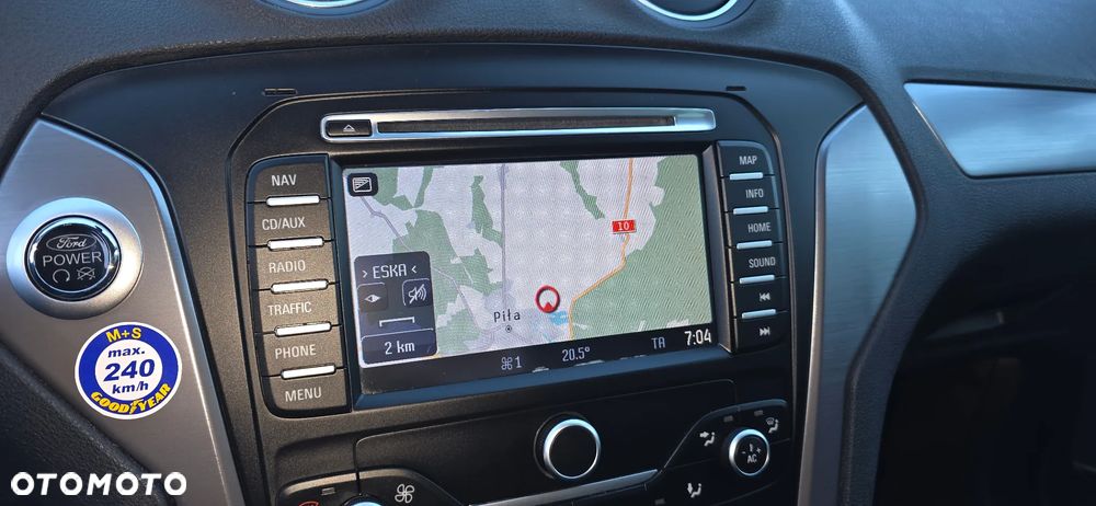 Ford Mondeo 2.0 EcoBoost Titanium - 23