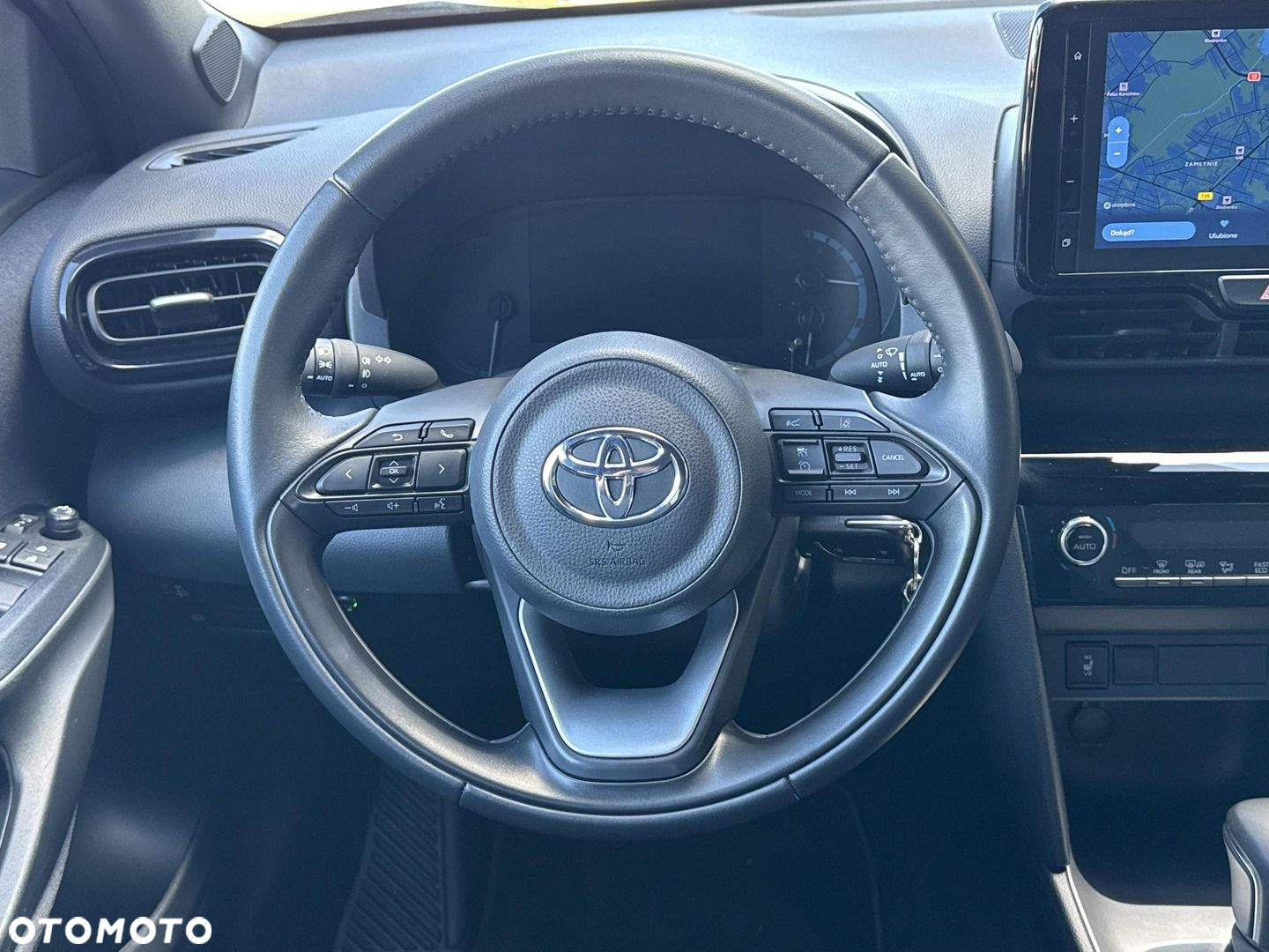 Toyota Yaris Cross - 15