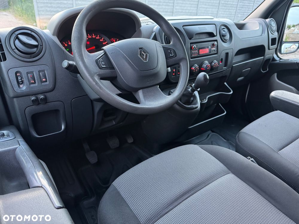 Renault Master - 24