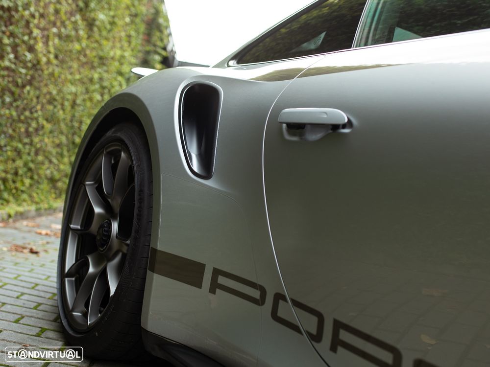 Porsche 911 (992) Turbo 50 Years - 9