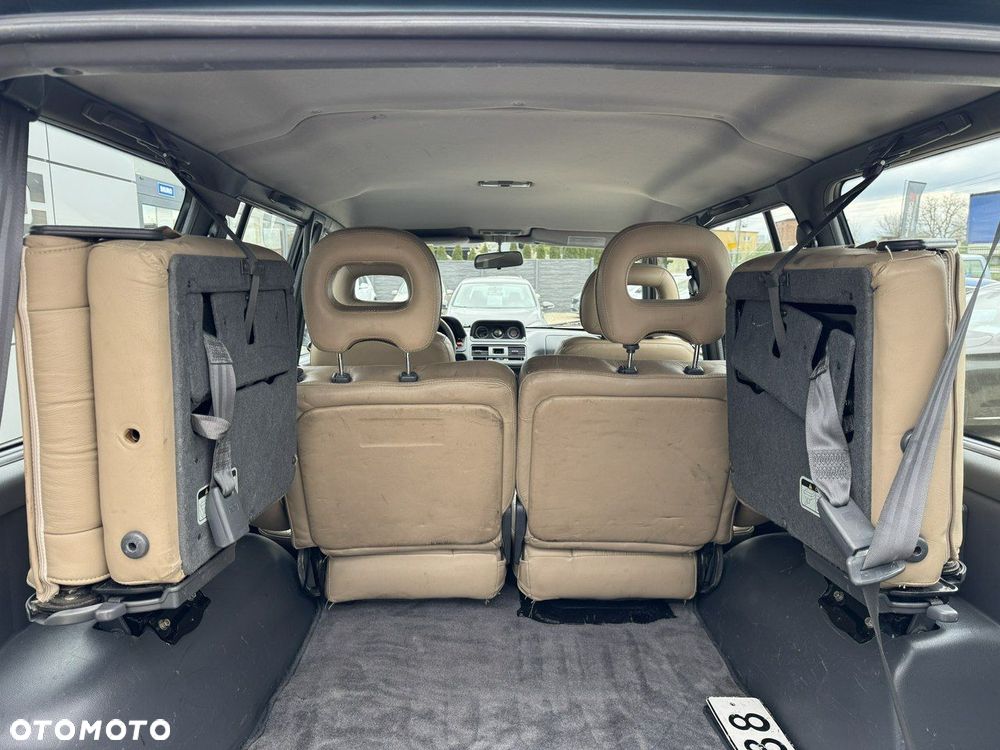 Mitsubishi Pajero - 20
