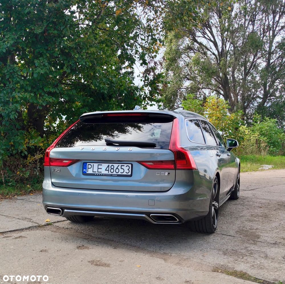 Volvo V90 D5 AWD R-Design - 14
