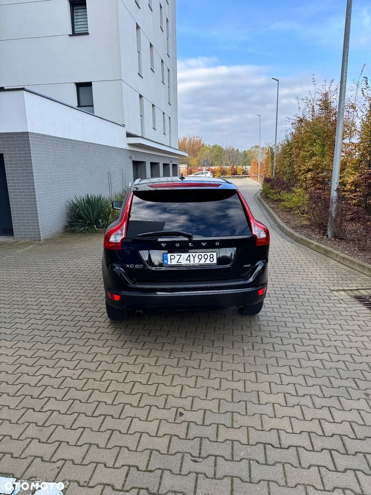 Volvo XC 60 3.2 AWD Kinetic - 8