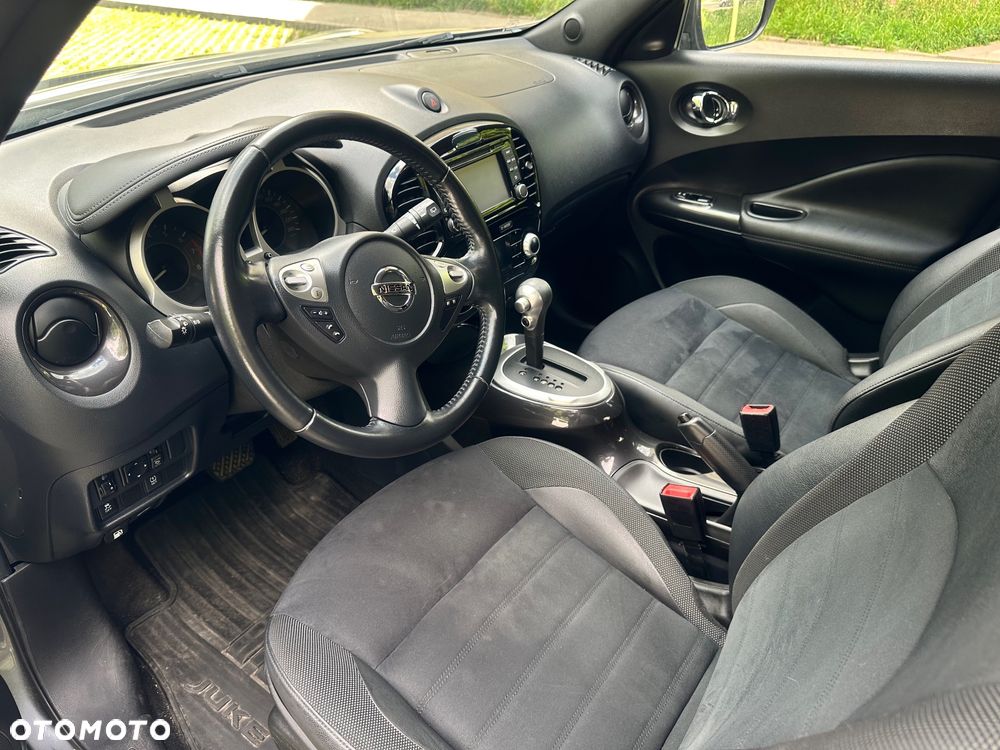Nissan Juke 1.6 N-Connecta Xtronic - 11
