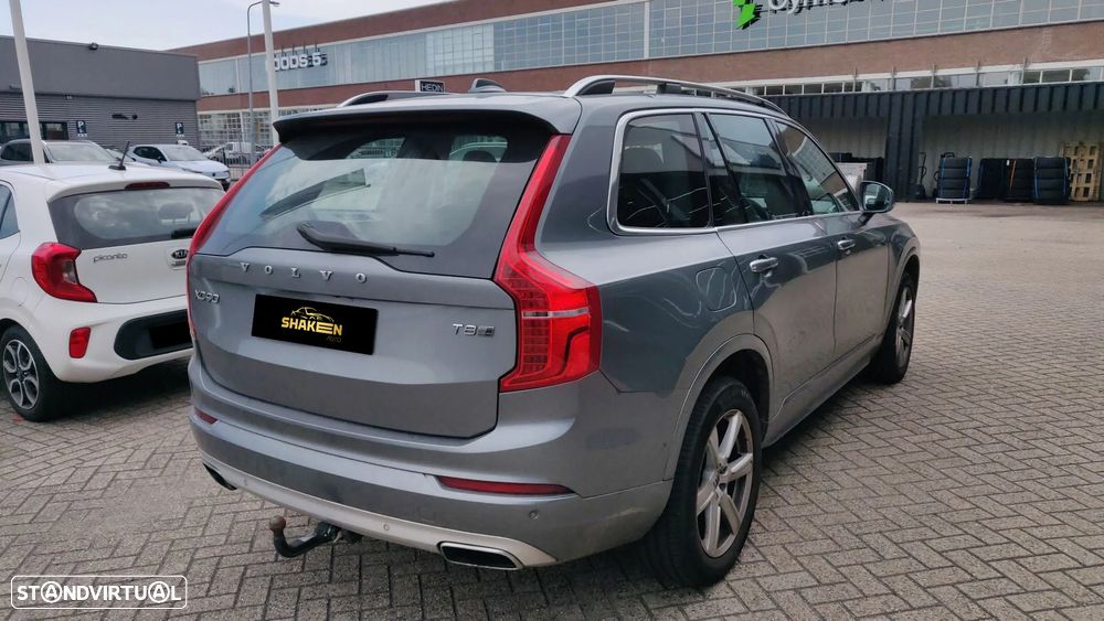 Volvo XC 90 T8 AWD Twin Engine Geartronic Momentum - 3