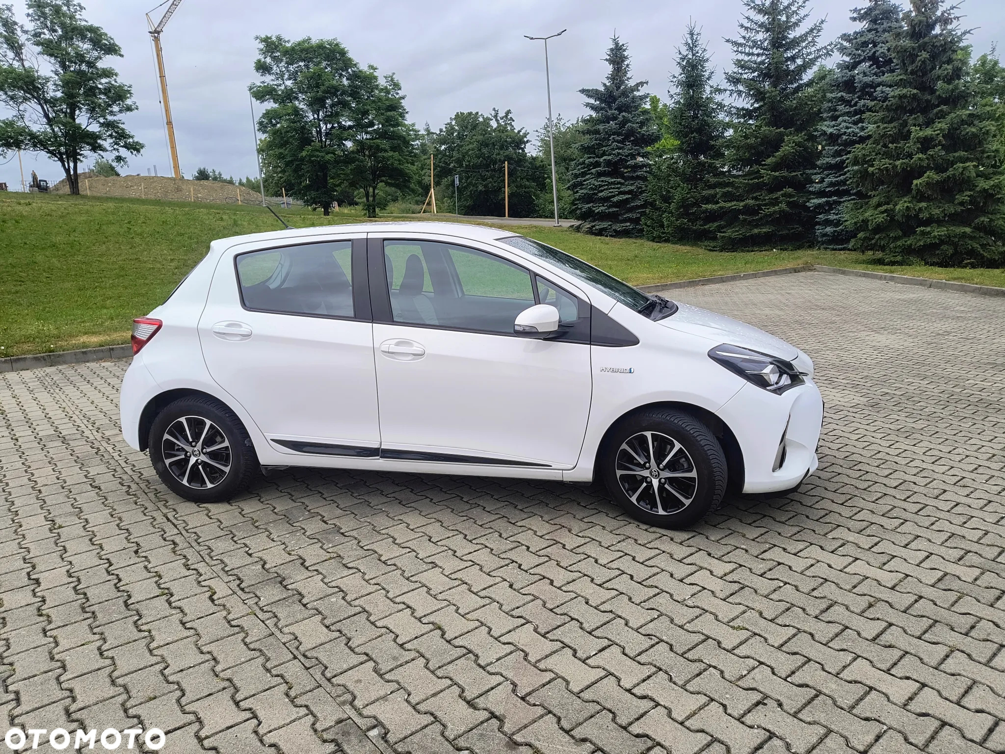 Toyota Yaris Hybrid 1.5 VVT-i Comfort - 5