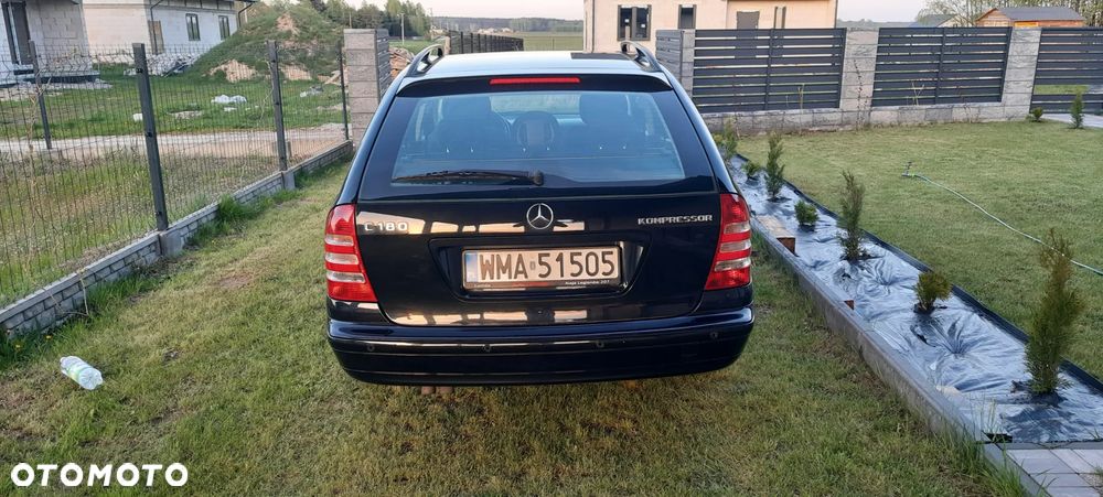 Mercedes-Benz Klasa C 180 Kompressor Automatik Classic - 7