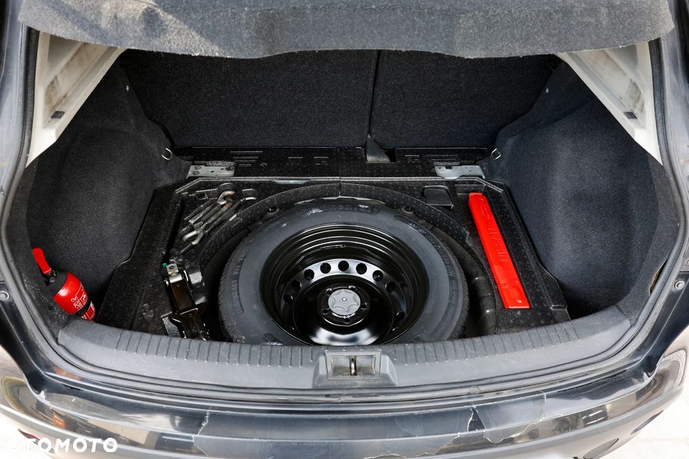 Nissan Qashqai 2.0 dCi 4x4 I-Way EU5 - 11