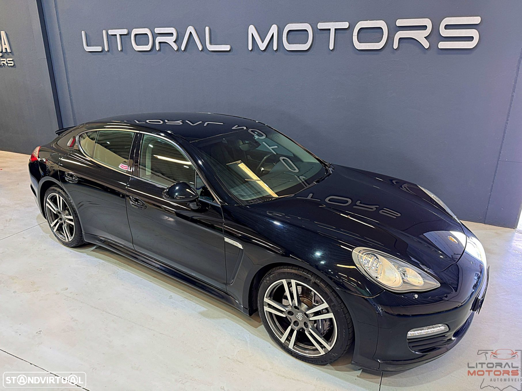 Porsche Panamera Platinum Edition - 2