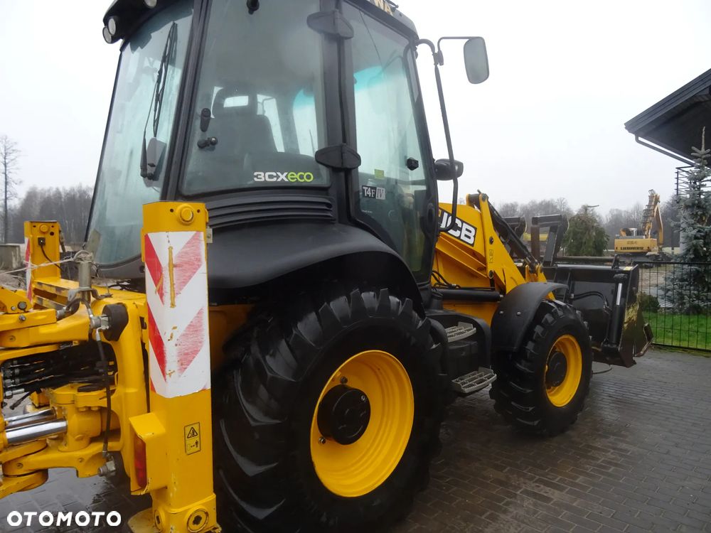 JCB 3CX - 7