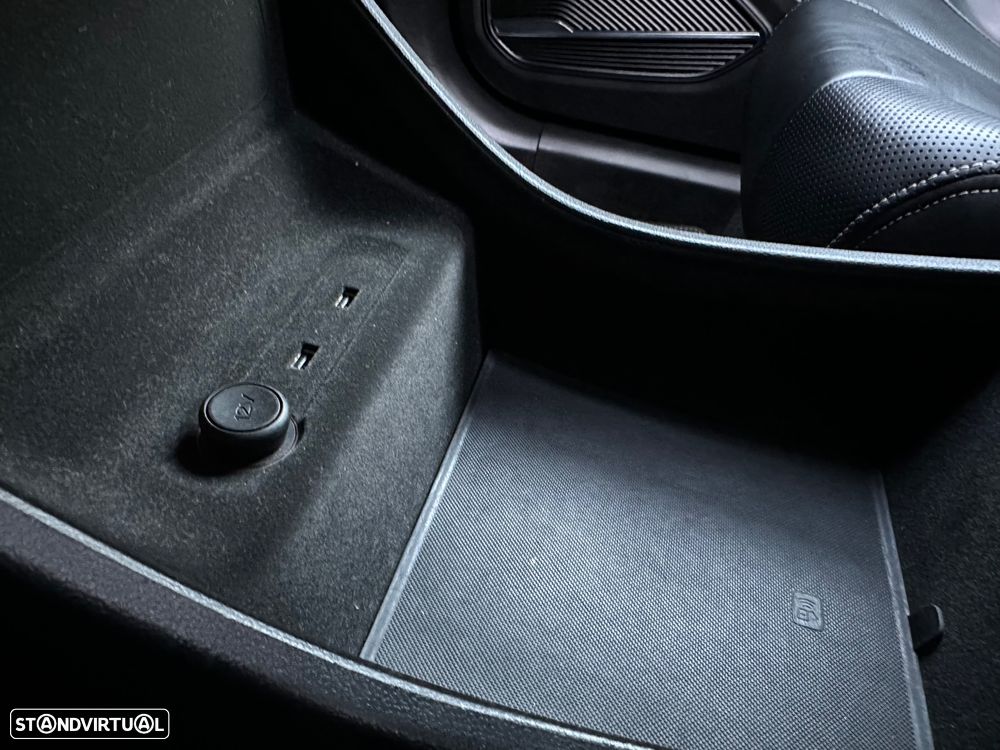 MG Marvel R 70 kWh Luxury - 30