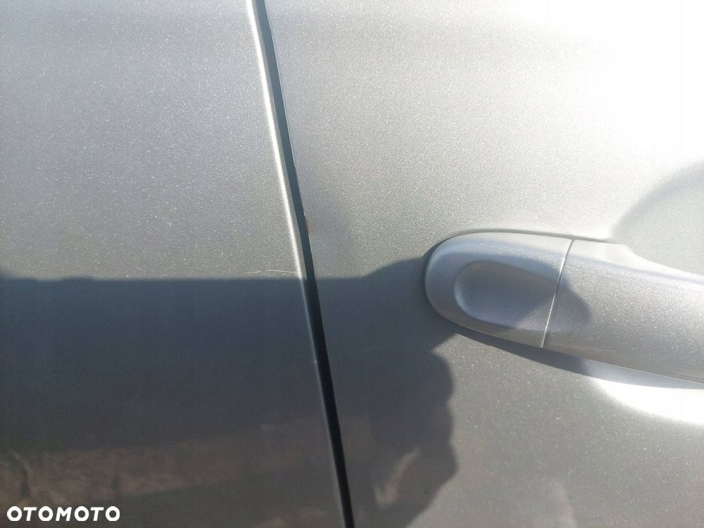 DRZWI KOMPLETNE PRAWY PRZÓD VOLKSWAGEN GOLF V LA7W - 3