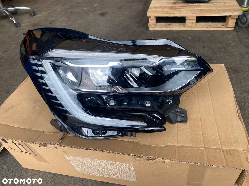 RENAULT CAPTUR 2 II  24r Kompletna LAMPA PRZEDNIA PRAWA REFLEKTOR PRAWY PRZÓD FULL LED  LEDOWY  EUROPA FULLLED 260104900R  Wwa - 1