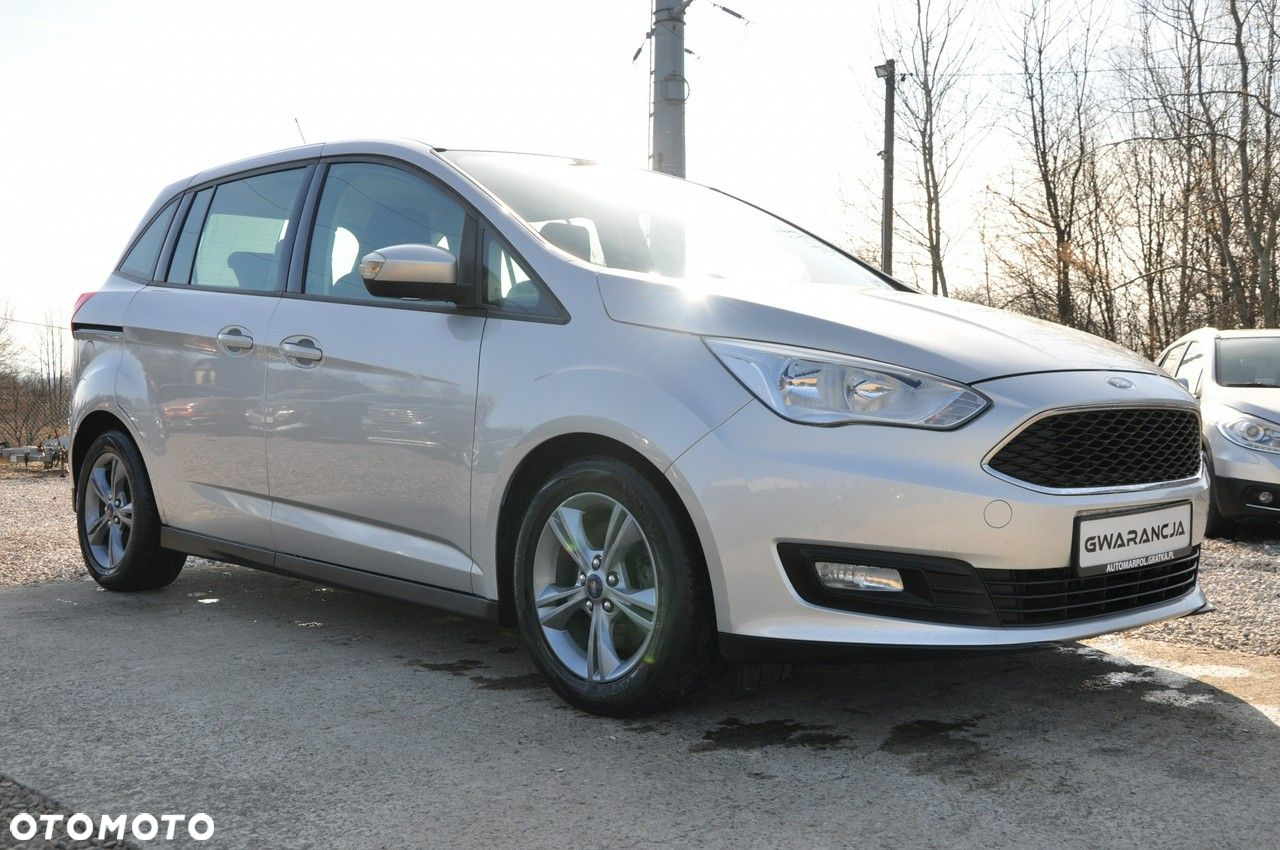 Ford Grand C-MAX - 9