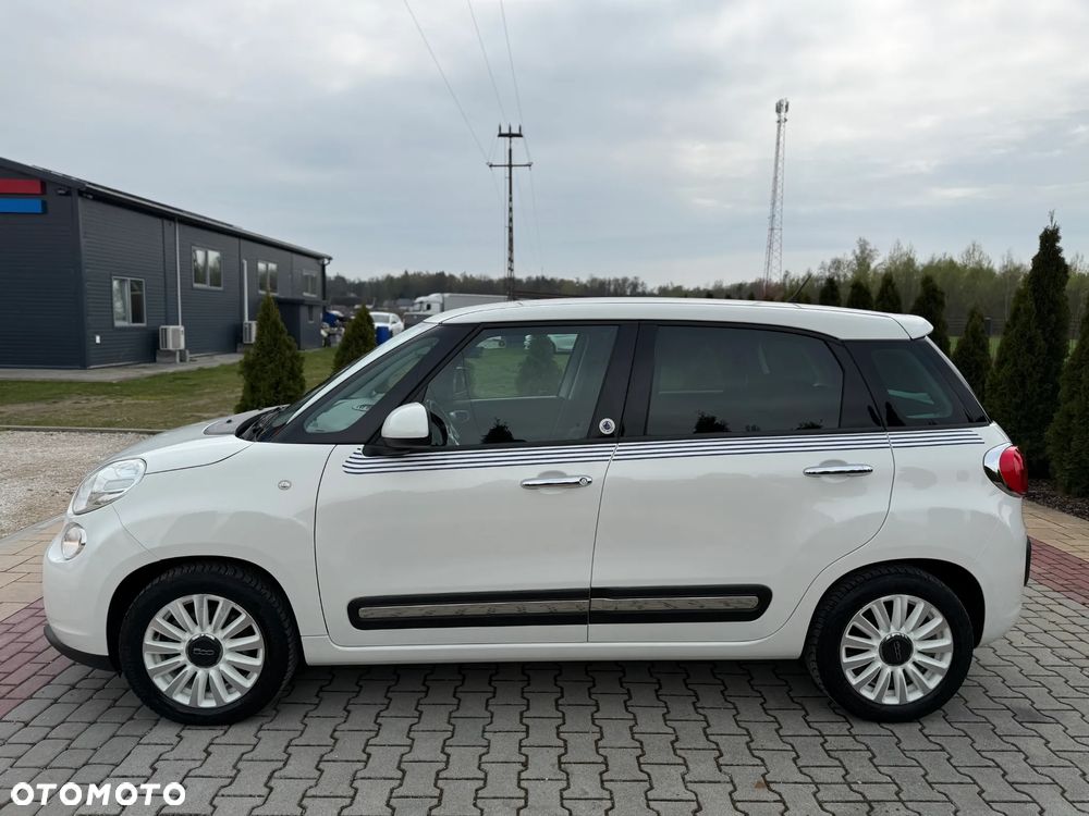 Fiat 500L 1.4 16V Opening Edition - 11