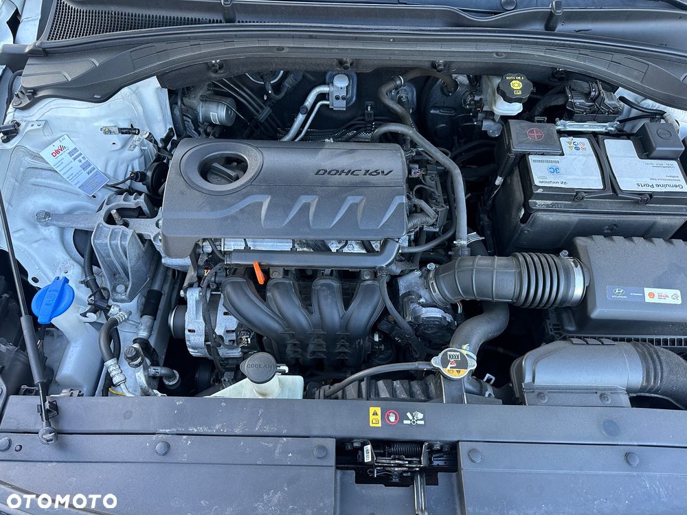 Hyundai i30 blue Kombi 1.4 Trend - 9