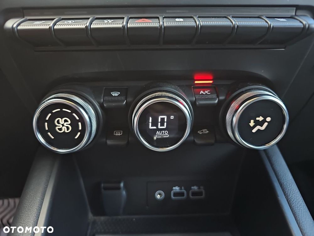 Renault Captur 1.3 TCe mHEV Techno EDC - 15