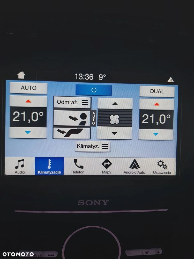 Ford Mondeo Turnier 2.0 TDCi Start-Stopp Titanium - 24