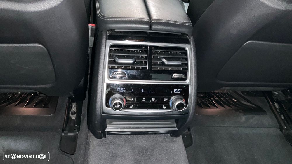 BMW 740 d xDrive Pack M - 21