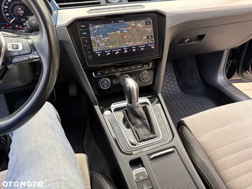 Volkswagen Passat 2.0 TDI BMT Highline DSG7 - 30