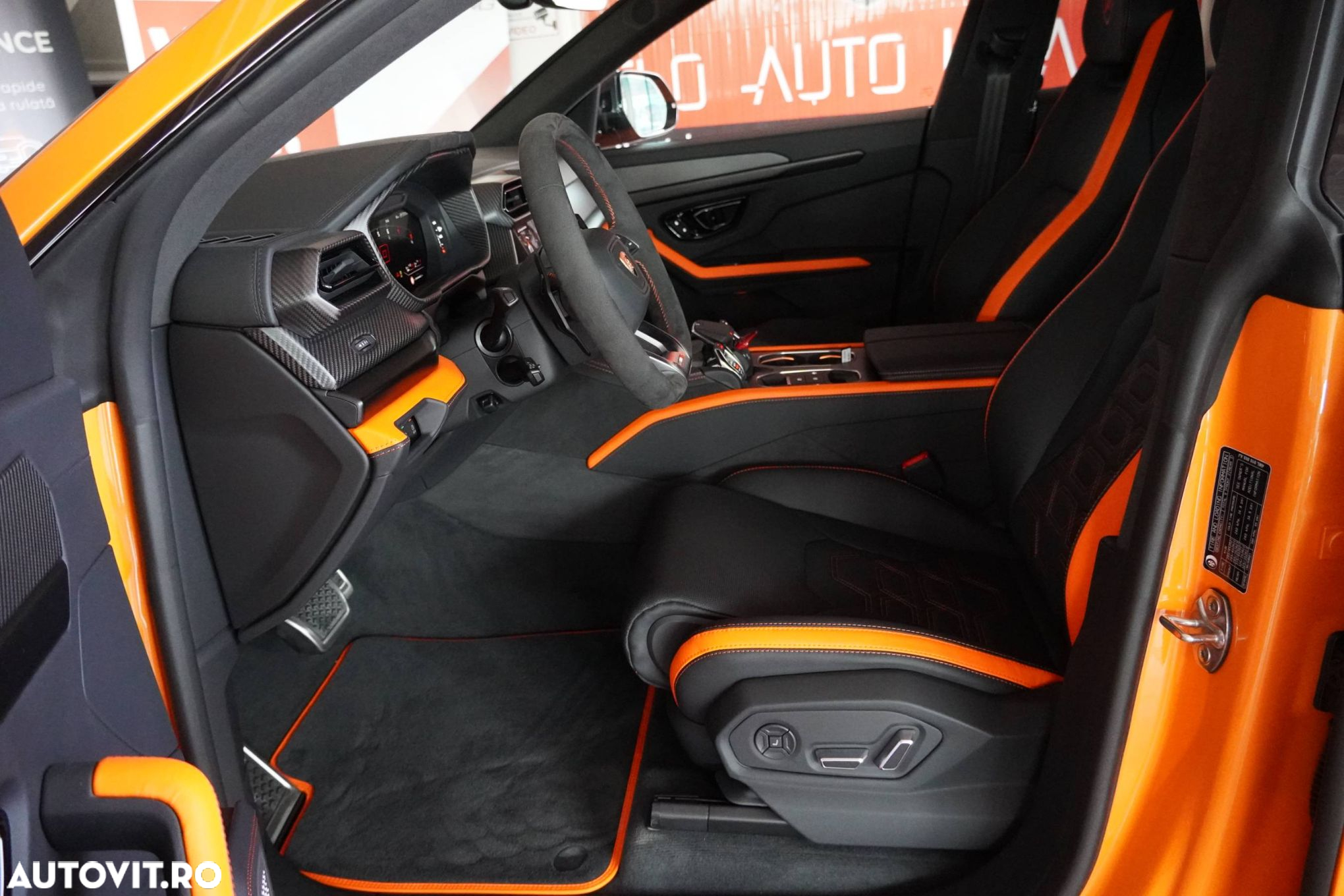 Lamborghini URUS - 22