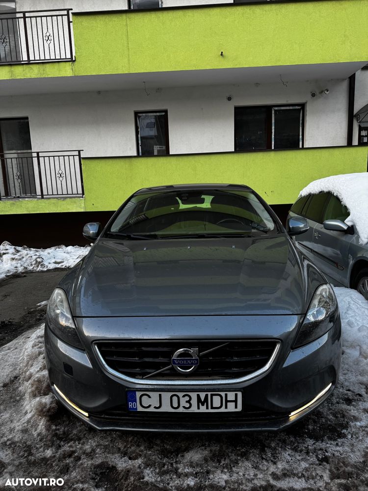 Volvo V40 D2 Aut. Basic - 2