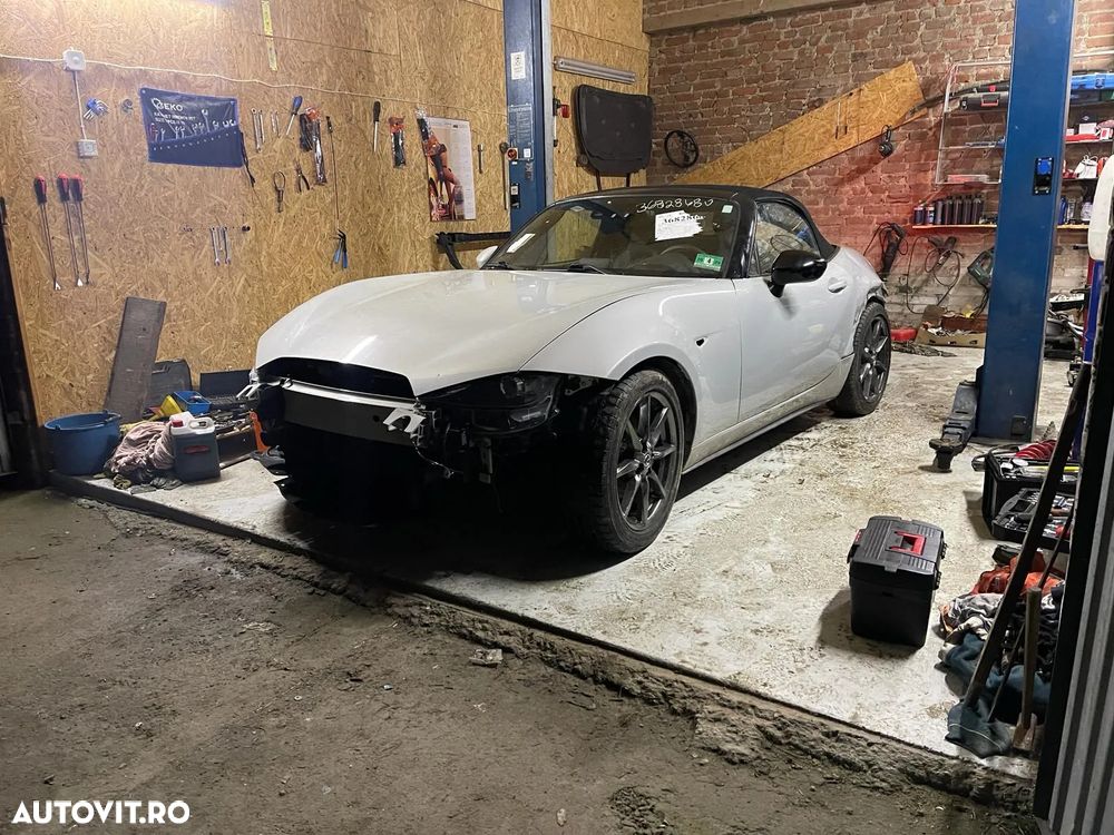 Mazda MX-5 SKYACTIV-G 184 Sports-Line - 30