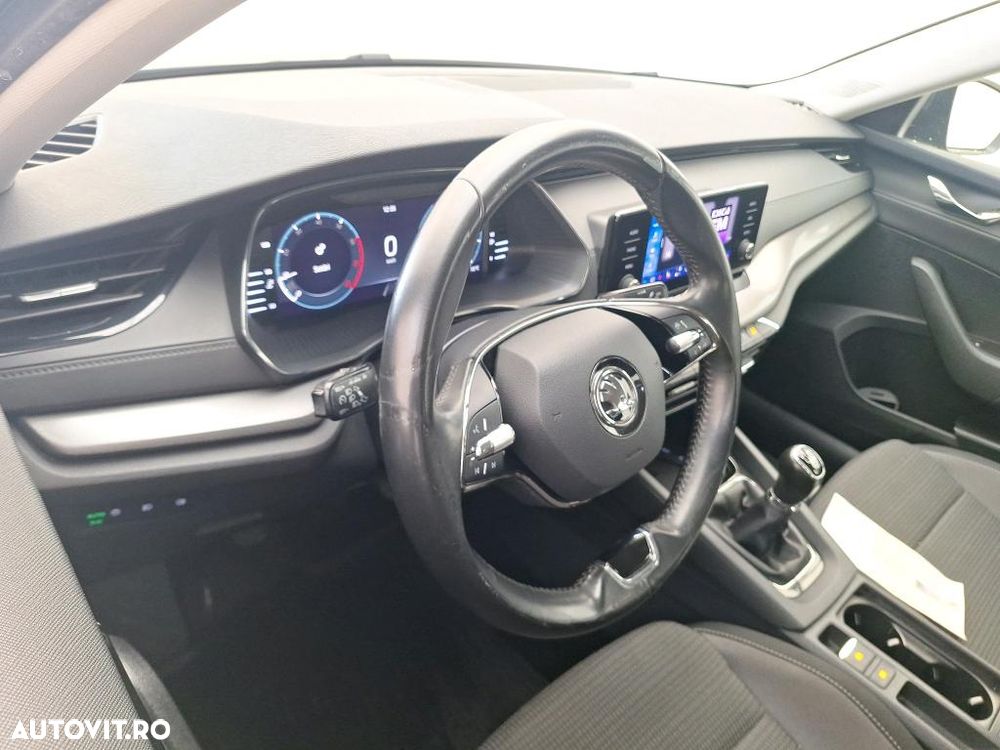 Skoda Octavia 1.0 TSI Ambition - 4